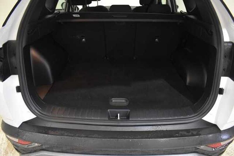 Hyundai Tucson 1.6 TGDI Maxx 4x2