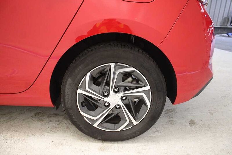 Hyundai i30 1.0 TGDI Klass LR 48V 120