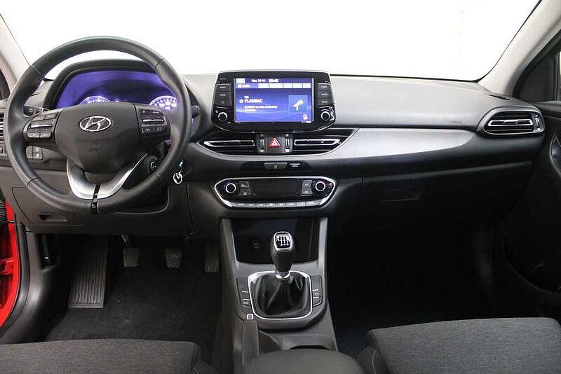 Hyundai i30 1.0 TGDI Klass LR 48V 120